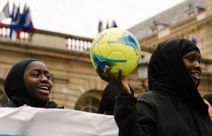 Il divieto dell'hijab per le atlete francesi è ritenuto “discriminatorio”, secondo l'ONU