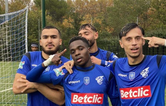 OAC Gli Azzurri e i Bianchi strappano faticosamente il biglietto per il settimo appuntamento della Coupe de France