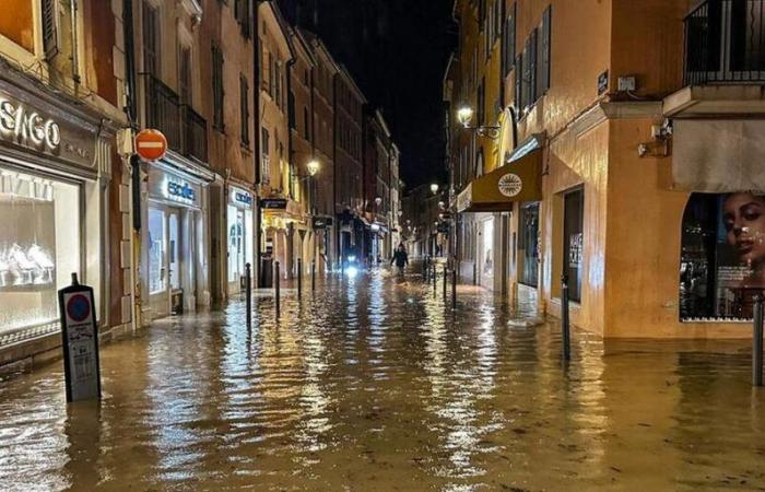 600 vacanzieri bloccati dopo il crollo del ponte, una trentina le persone che vogliono partire