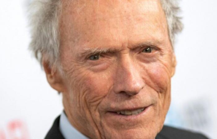 Clint Eastwood, assente per la première del suo nuovo film, “Juror No. 2”: News