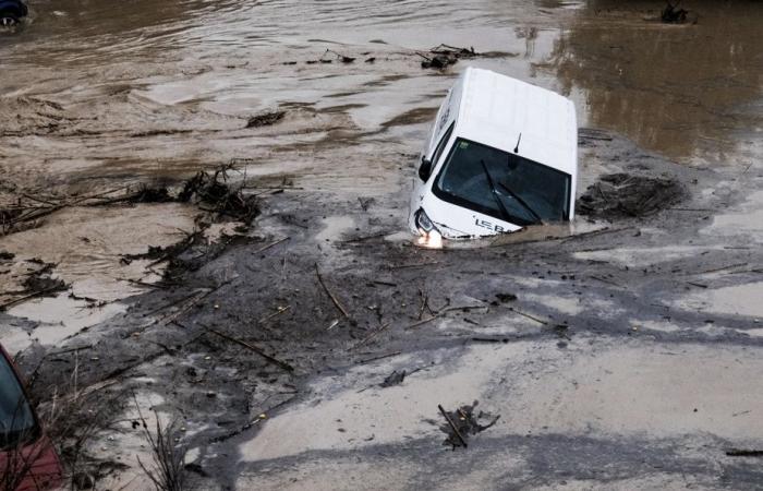 Spagna | Quattro dispersi durante le piogge torrenziali