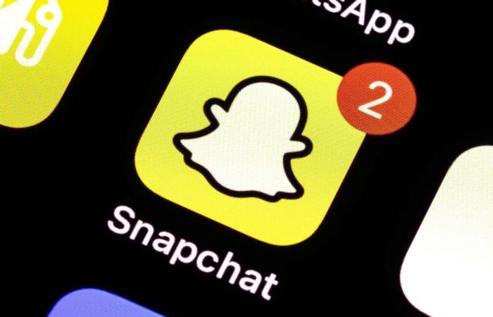 Snap Stock ottiene una spinta dalla crescita dei ricavi e dal piano di riacquisto