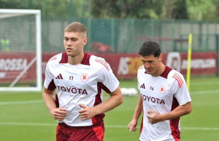 Dubbio Dovbyk per Juric, a centrocampo sprinta Le Fée per una maglia da titolare