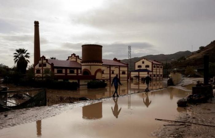 Live – Alluvioni in Spagna: primo giorno di lutto nazionale, 95 morti e tante persone ancora disperse