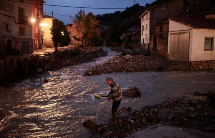 Live – Alluvioni in Spagna: primo giorno di lutto nazionale, 95 morti e tante persone ancora disperse