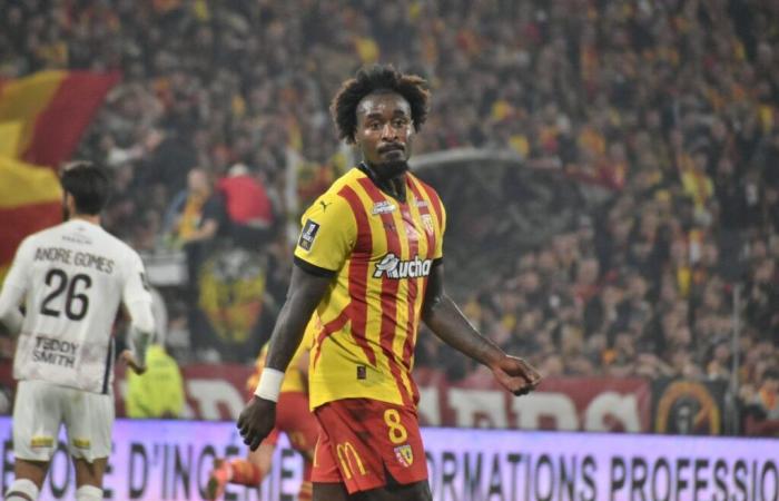 Sanzione confermata per M'Bala Nzola, canarino squalificato anche per l'RC Lens-Nantes