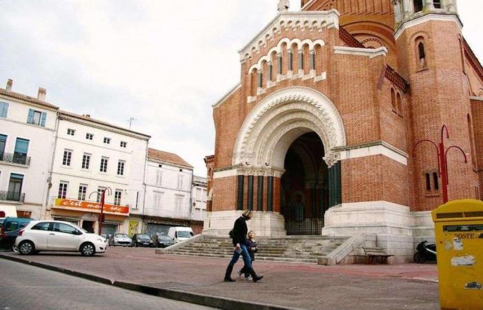 quando la creazione della piazza Sainte-Catherine era tutt'altro che unanime