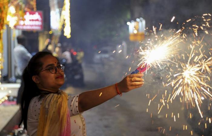 “È di grande significato”: il primo giorno del festival indù Diwali inizia a Washington