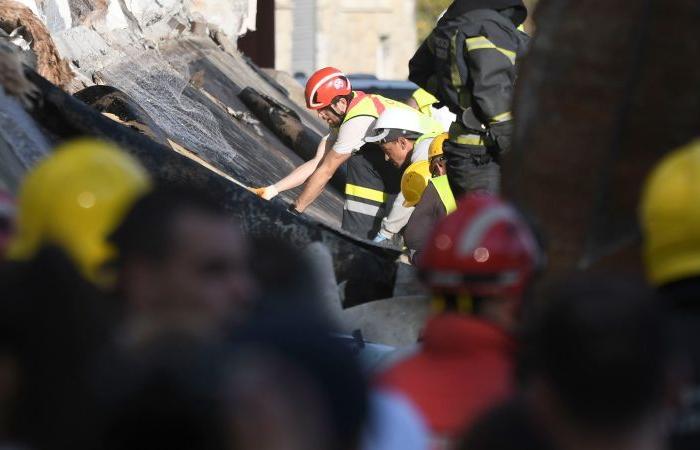 Serbia: otto morti dopo il crollo del tetto della stazione ferroviaria in Serbia