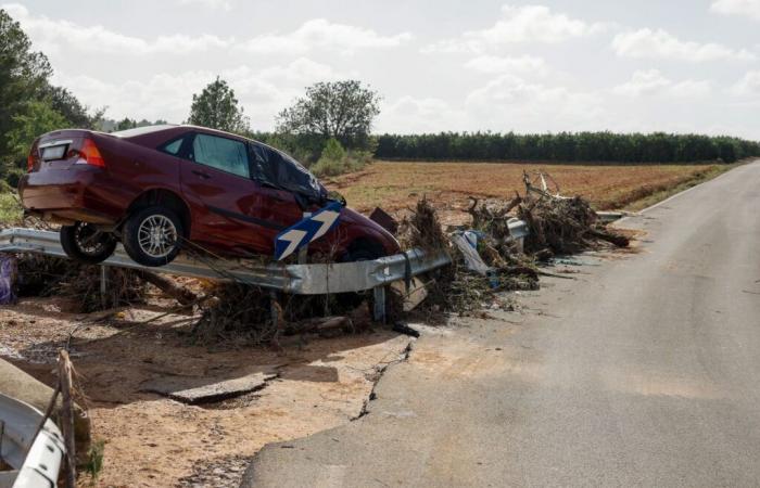 Il sindaco di Chiva teme che ci siano “centinaia di morti” intrappolati nelle auto