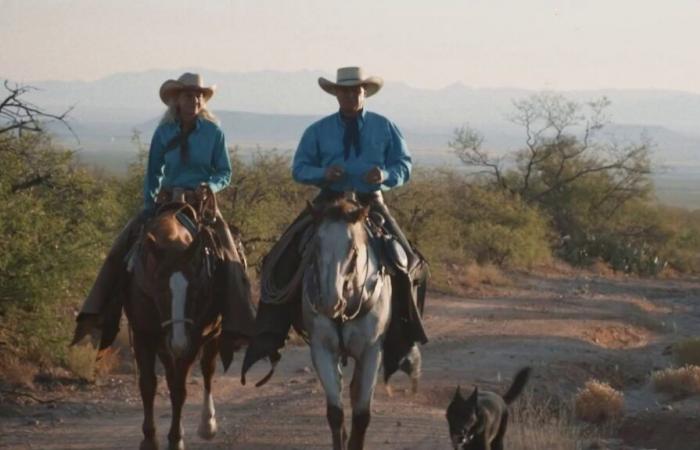 in Arizona, un francese diventato cowboy teme le elezioni