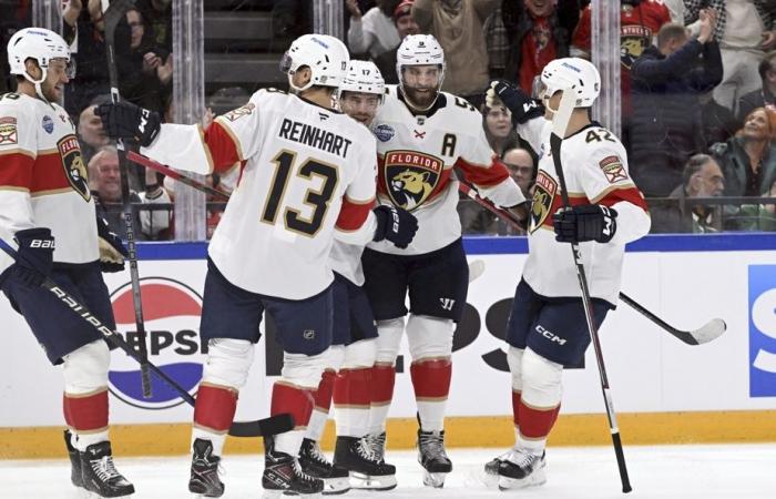 Venerdì nella NHL | I Panthers vincono 6-4 contro gli Stars in Finlandia