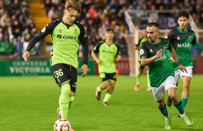 Jesús Rodríguez si innamora dei tifosi del Betic al suo debutto e Pellegrini premia Guirao