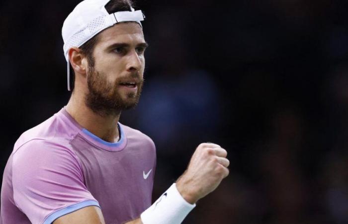 Khachanov raggiunge Humbert in semifinale