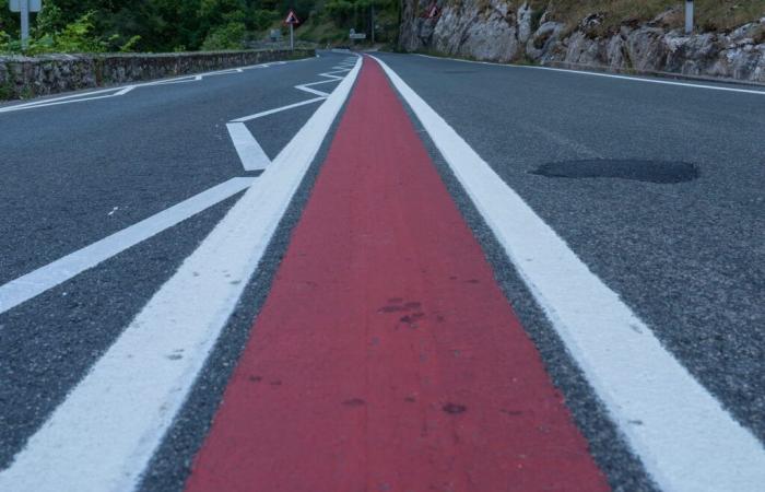 La grande linea rossa è arrivata in Francia: attenzione alla multa se non ne conosci il significato