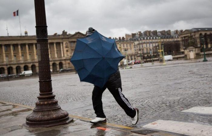 A Parigi non è mai piovuto così tanto in ottobre nel 21° secolo