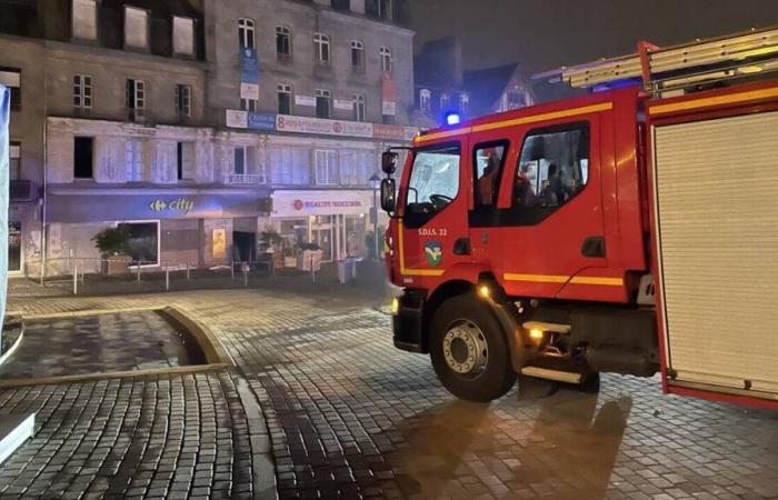 quello che sappiamo dell'incendio in una città Carrefour nella Côtes-d'Armor