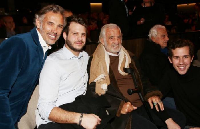 “I miei primi ricordi…”: Paul Belmondo condivide una foto inedita di suo padre Jean-Paul