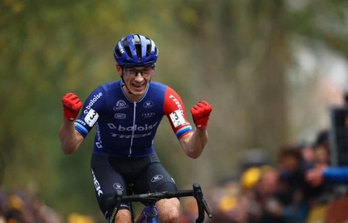 Lars van der Haar supera gli avversari e vince il Koppenbergcross per la seconda volta nella sua carriera