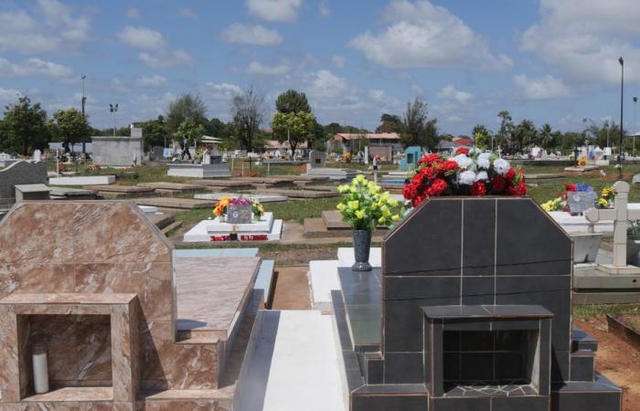 Al di là del giorno di Ognissanti, per i Comuni la gestione dei cimiteri è una questione quotidiana