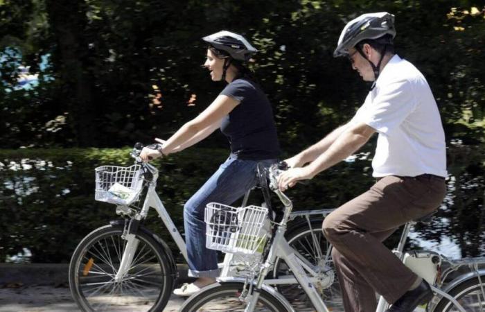 Bici elettriche nuove vendute all'asta a partire da 200€