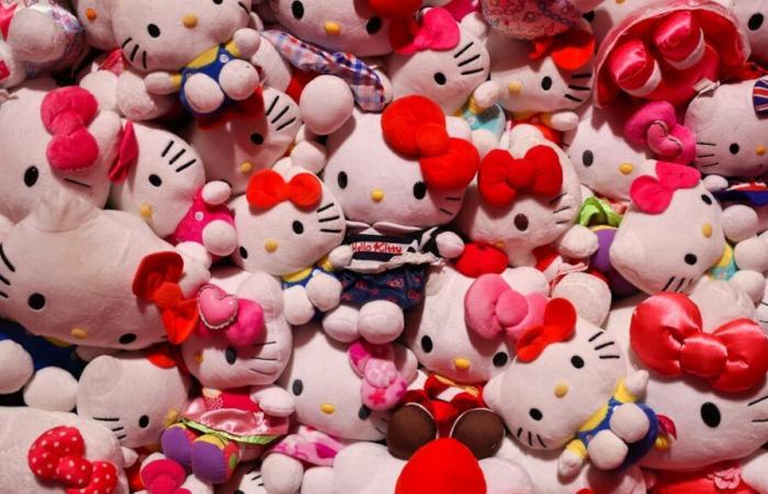 Hello Kitty festeggia il suo cinquantesimo anniversario