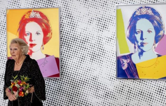 due opere di Andy Warhol rubate da una galleria