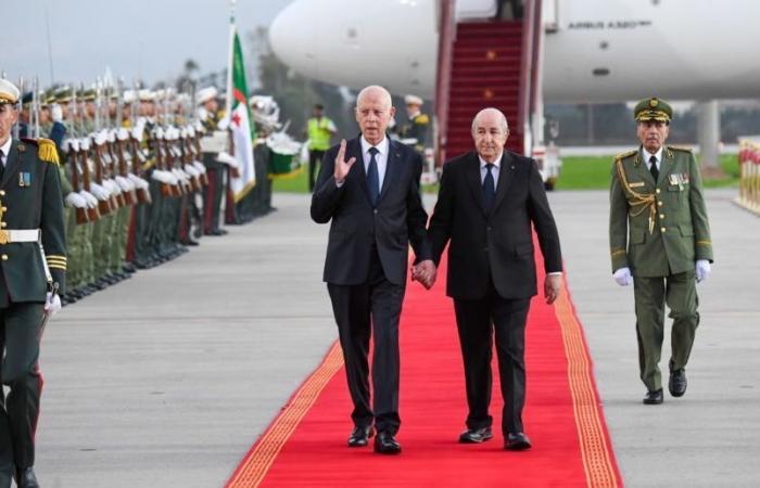 Celebrazioni del 1° novembre – Arrivo ieri del presidente Kaïs Saïed in Algeria: profonde relazioni bilaterali