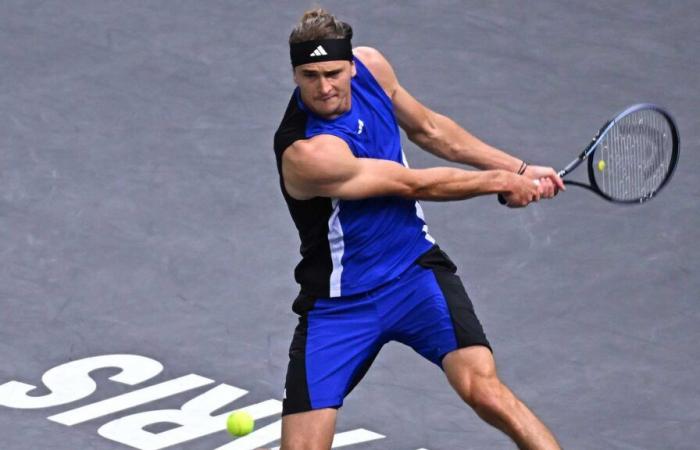 Alexander Zverev raggiunge il SF di Parigi, mette fine alle speranze torinesi di Stefanos Tsitsipas | Giro dell'ATP