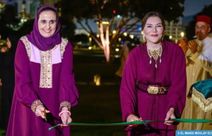 Anno culturale Qatar-Marocco 2024: Sua Altezza Reale la Principessa Lalla Hasnaa, accompagnata da SE Sheikha Al Mayassa Bint Hamad Al-Thani, inaugura il padiglione marocchino “Dar Al Maghreb” a Doha