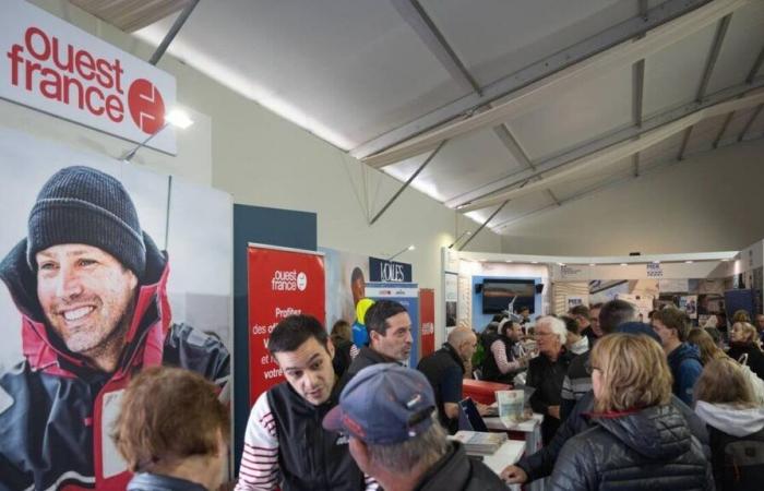 Vendée Globe 2024. Lo stand Ouest-France accoglie i visitatori del villaggio