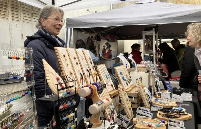 il sorprendente mercato del sabato mattina, a Levroux, dedicato ai “makers”