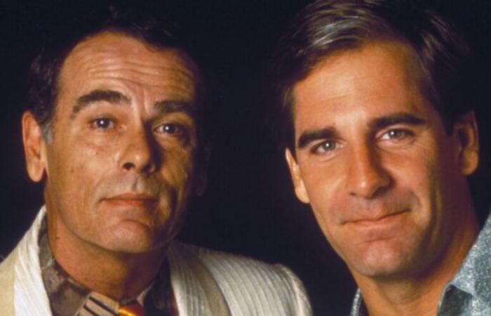 Perché Scott Bakula non è tornato nella nuova versione della serie?