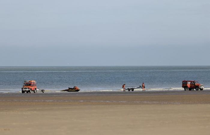 Un cadavere scoperto su una spiaggia di Calais