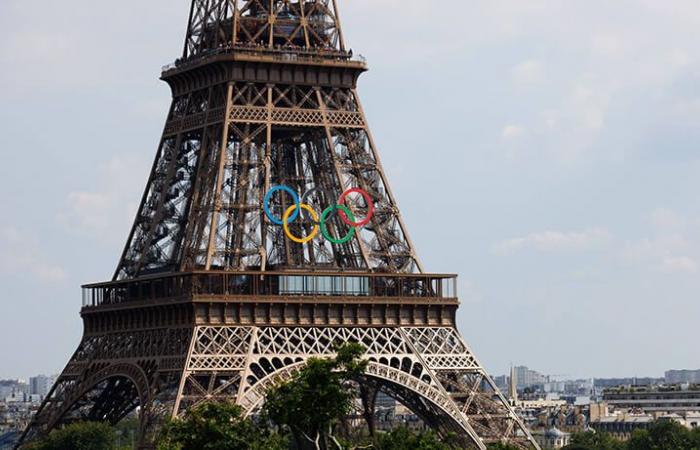 Hidalgo, Dati e gli anelli della Torre Eiffel