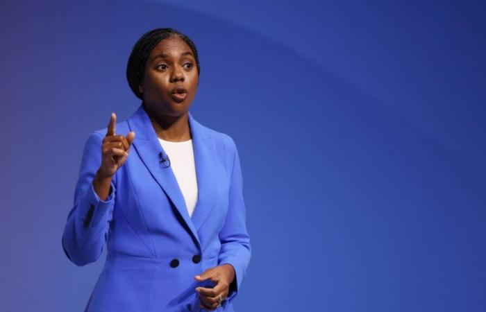 I conservatori dell'opposizione britannica nominano l'ala destra Kemi Badenoch come nuovo leader