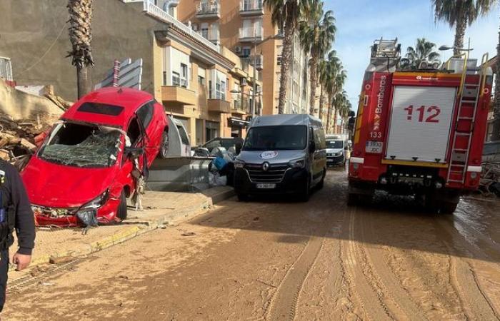 “La situazione è così drammatica che il personale non riesce a farcela”, afferma il capo di una ONG francese dei vigili del fuoco