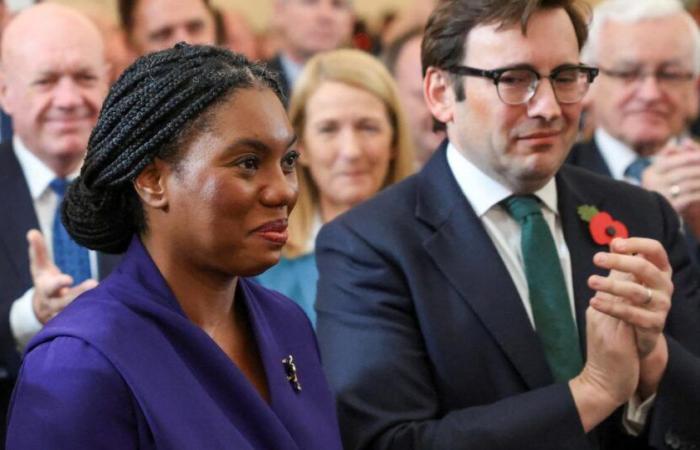 Nel Regno Unito, l’elezione di Kemi Badenoch a leader del partito conservatore segna uno spostamento a destra