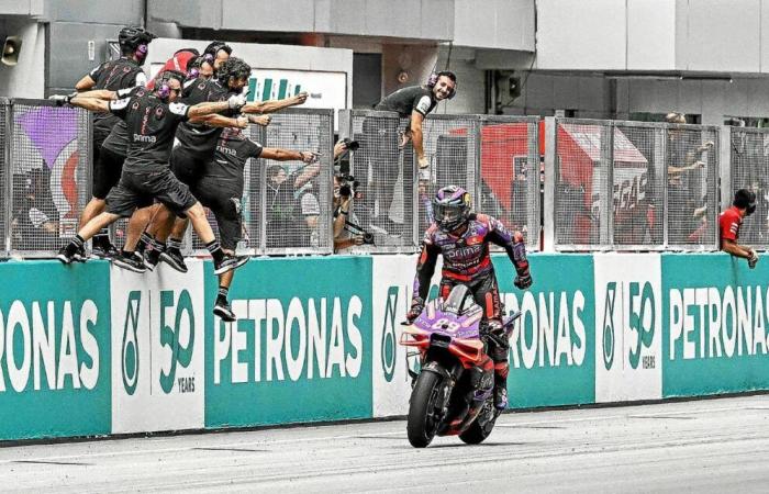 MotoGP: Jorge Martin vicinissimo al titolo dopo la vittoria nella gara sprint in Malesia