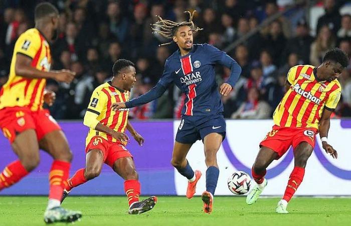 Il PSG batte il Lens e riparte in testa alla classifica