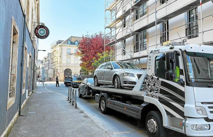 Ubriaco e in corsa sulla superstrada, l'autista è fuggito prima di essere arrestato nel centro della città di Quimper