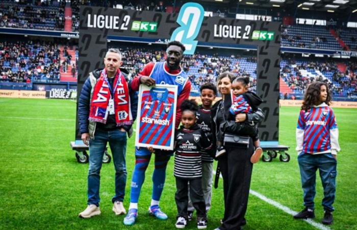 Calcio. L'SM Caen rende omaggio ad Alexandre Mendy, capocannoniere della storia del club