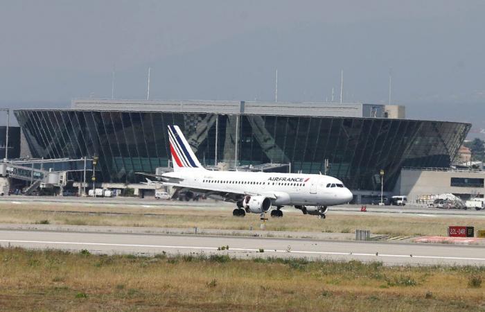 “Un aumento massiccio e senza precedenti”: perché i prezzi dei biglietti aerei Air France-KLM aumenteranno nel 2025