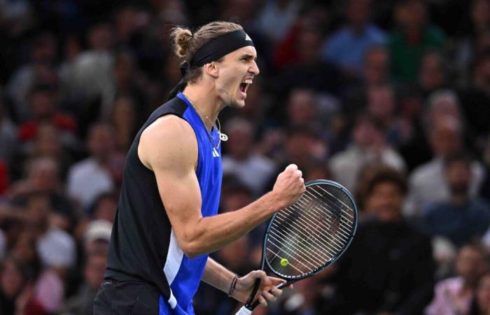 Alexander Zverev guida Ugo Humbert nella finale di Parigi | Giro dell'ATP