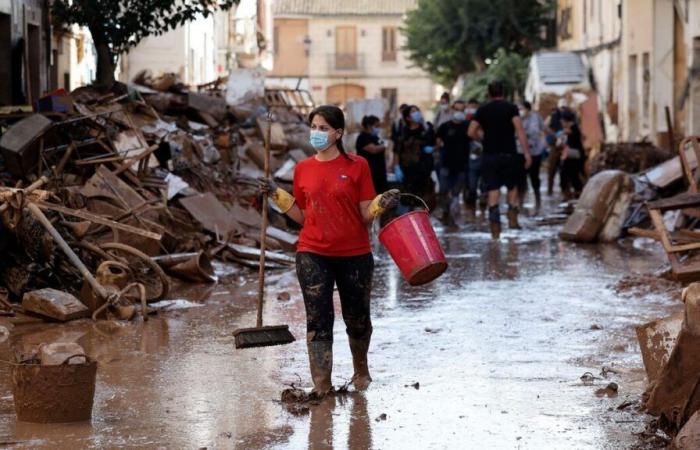 VIDEO. Inondazioni in Spagna: le autorità criticate per la lentezza della risposta