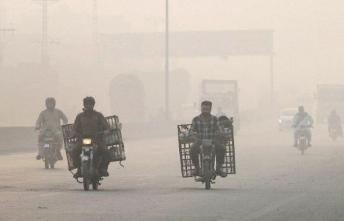 L'AQI di Lahore tocca un livello senza precedenti: il Pakistan