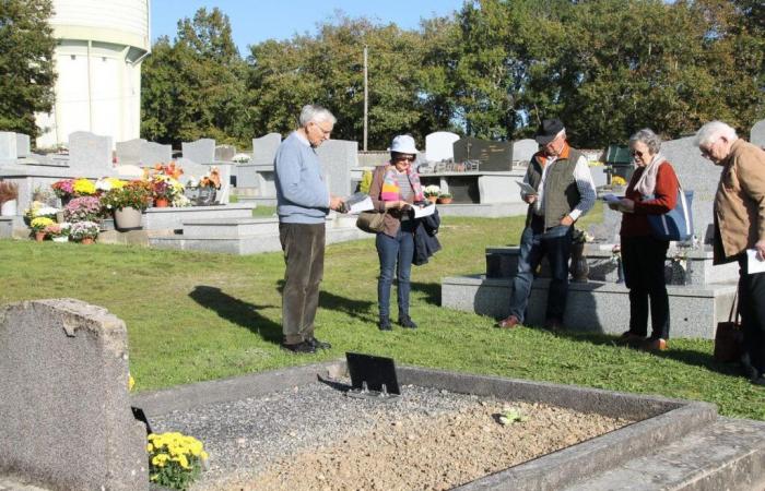 Brossac: una benedizione delle tombe nel Giorno dei Morti