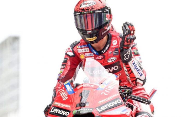 il giorno dopo la caduta Bagnaia vinse in Malesia davanti al leader Martin, non ancora campione