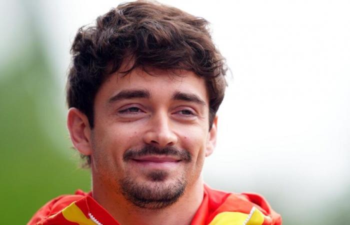 Gli errori strategici costano la corsa di Charles Leclerc