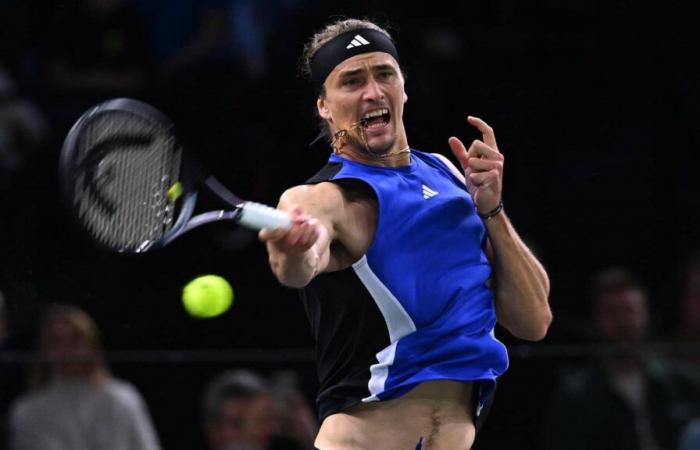 Alexander Zverev sconfigge Holger Rune e raggiunge la finale di Parigi | Giro dell'ATP